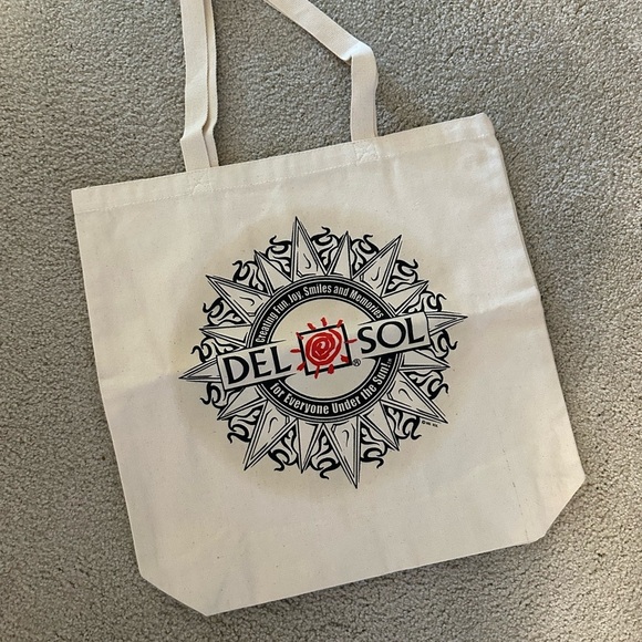 Bundle of 3 Color changing totes - Picture 1 of 12